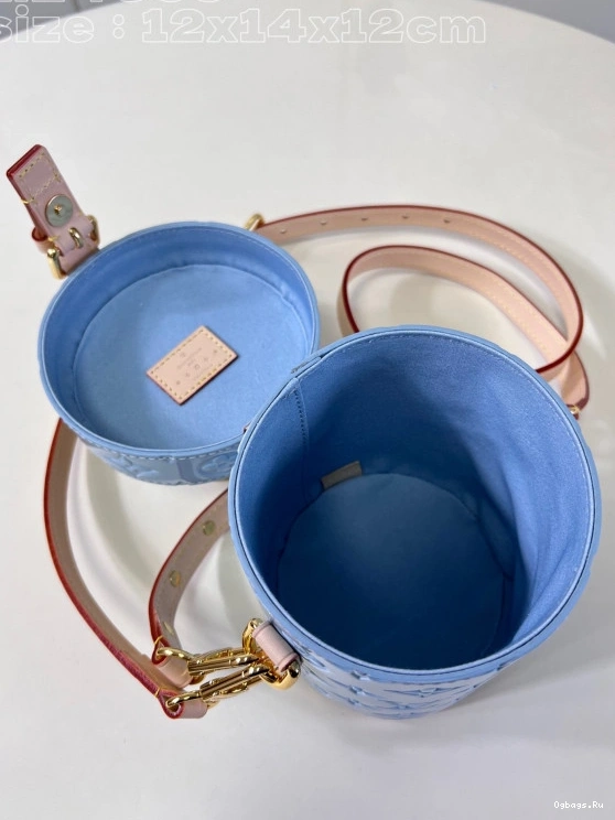 VUITTON Astor LOUIS 0312